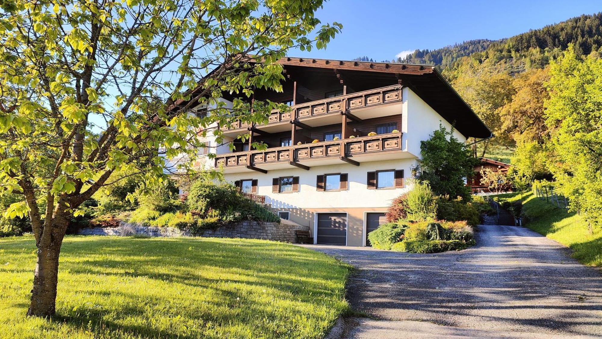 Moderne-ferienwohnung-nur-1km-vom-millstaetter-see-in-kaernten-entfernt